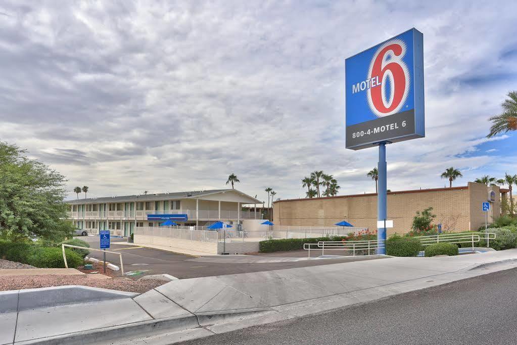 Motel 6-Youngtown, Az - Phoenix - Sun City Exteriör bild