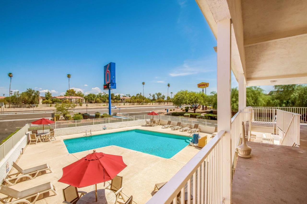 Motel 6-Youngtown, Az - Phoenix - Sun City Exteriör bild